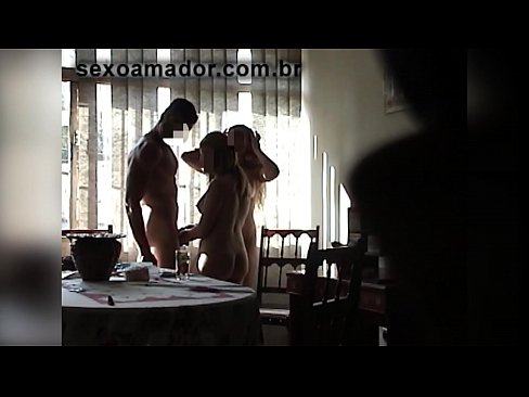 ❤️ Szexbarátok meghívnak egy óriásembert és egy édeshármast vele ❤️ Porno fb at hu.pornmega-com.ru ❌